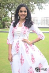 Ritu Varma at Pelli Choopulu Movie Press Meet